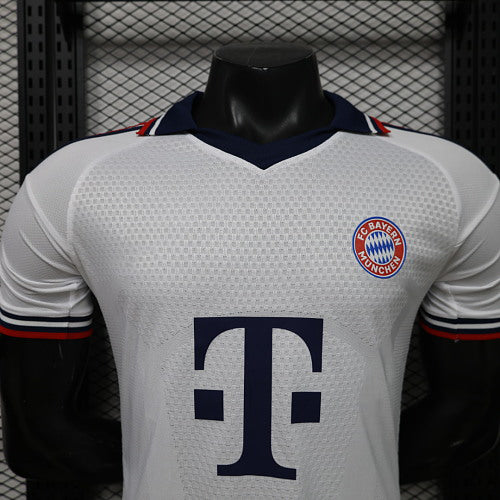 2026-27 Bayern München Auswärtstrikot (Spielerversion)