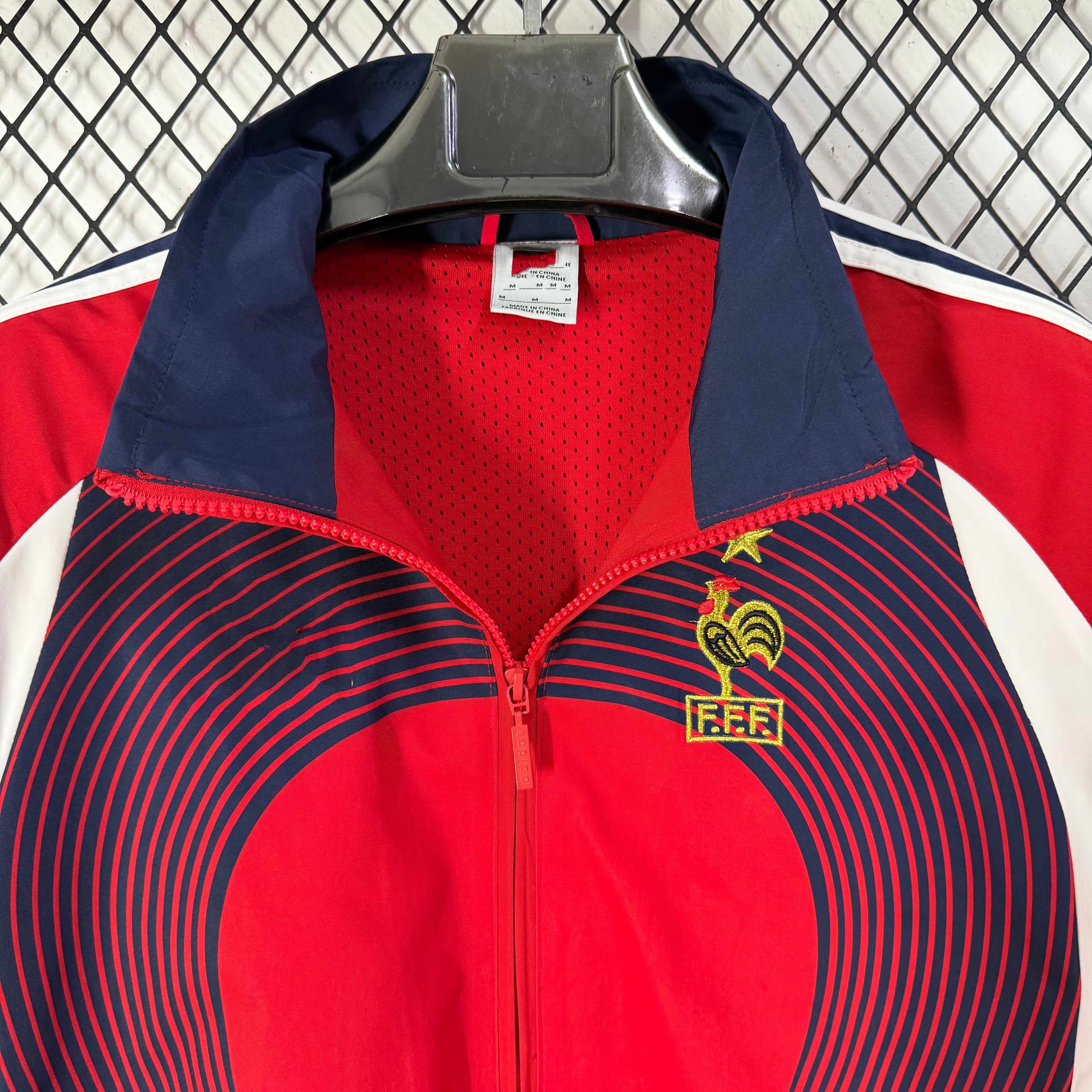2026 France Red Windproof