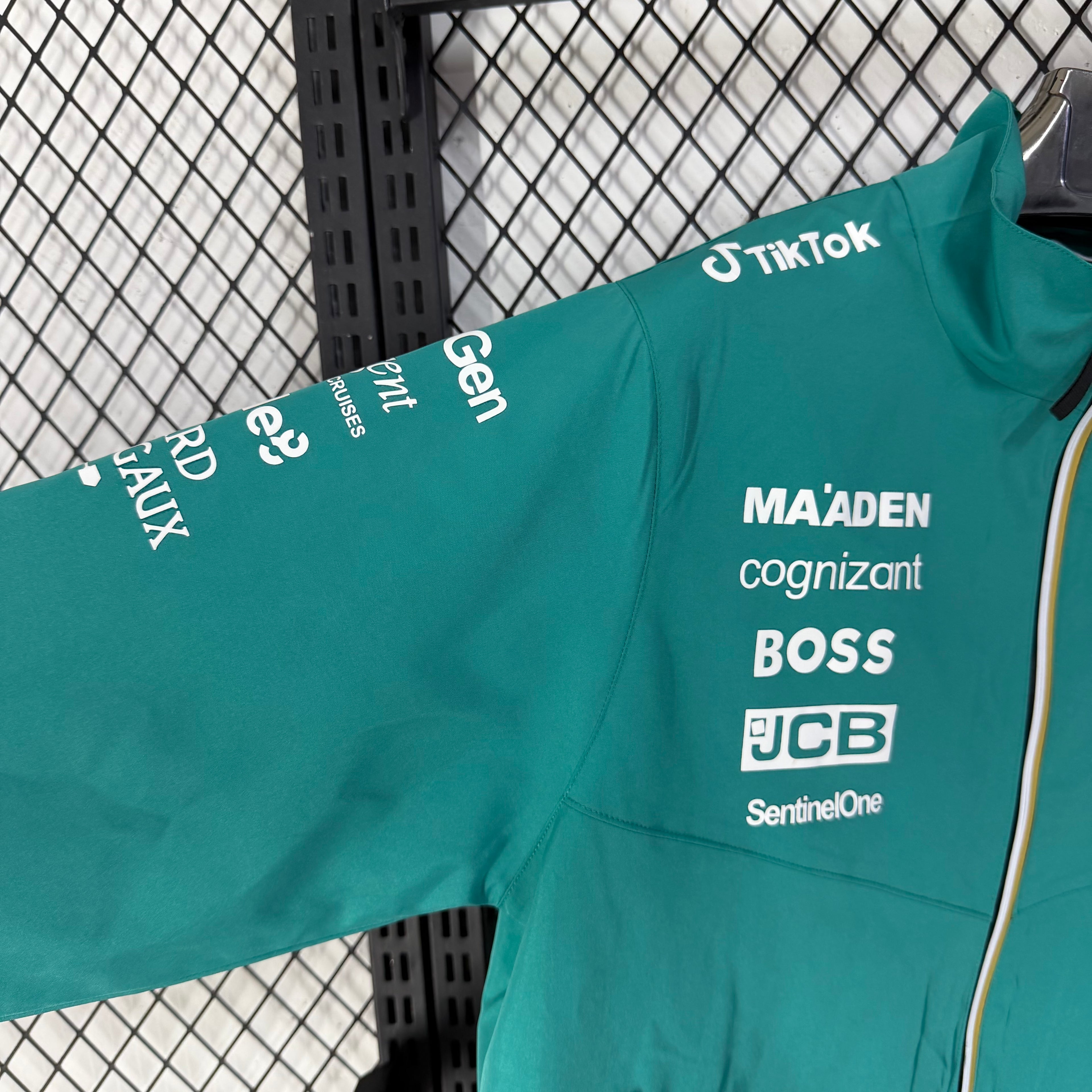 2026 Aston Martin Lake Green Racing Suit Windproof