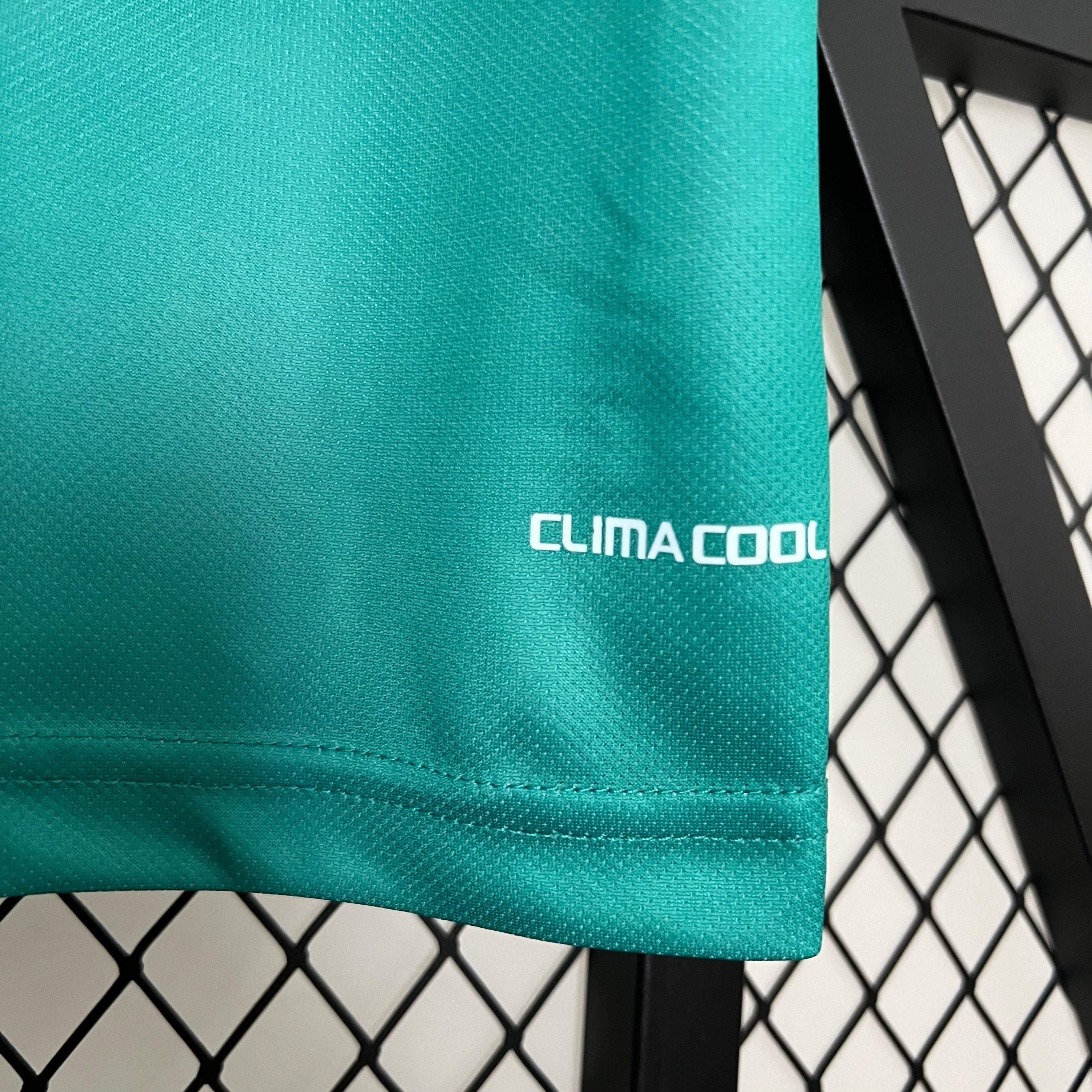 2010 Spain Goalkeeper Retro