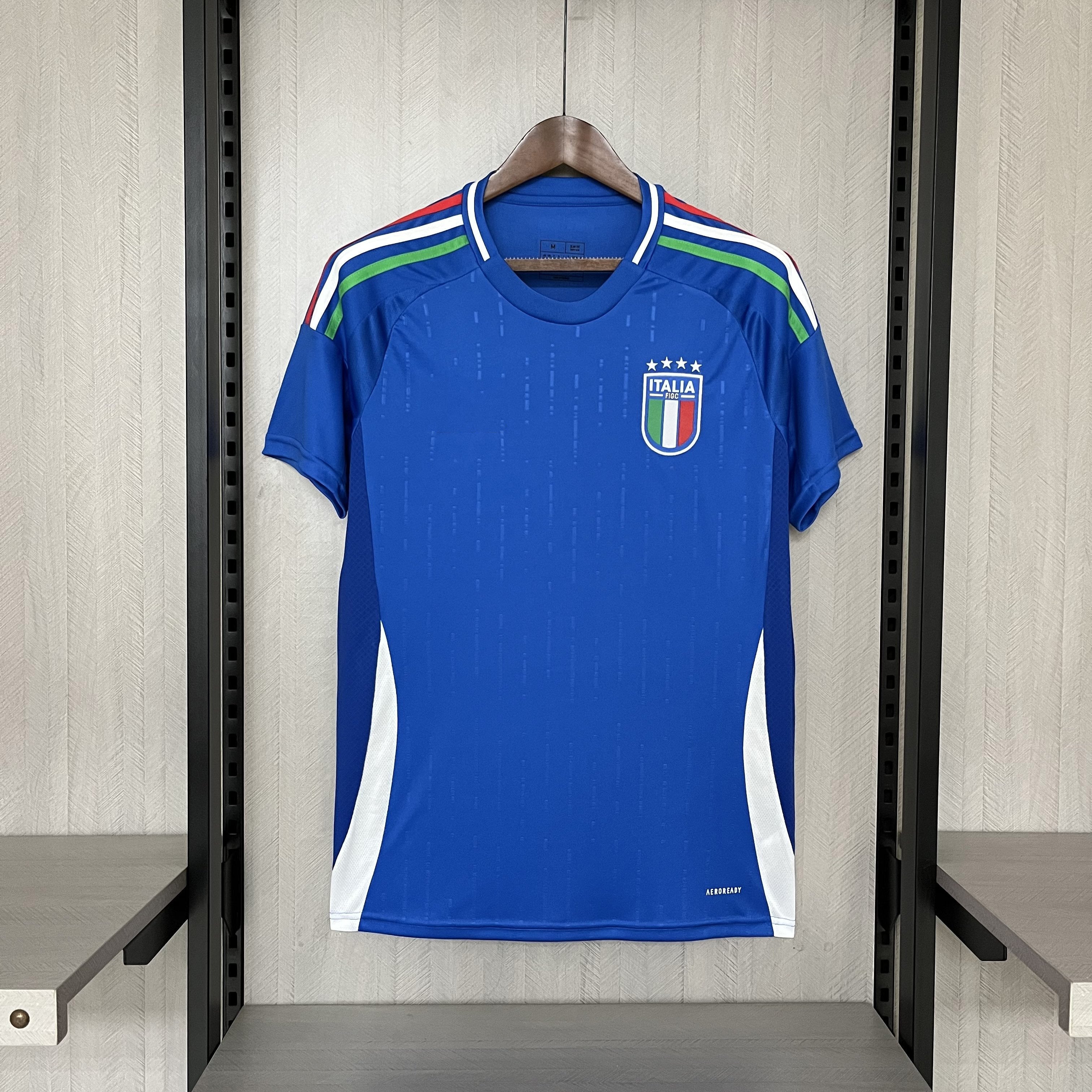 2024-25 Italy home