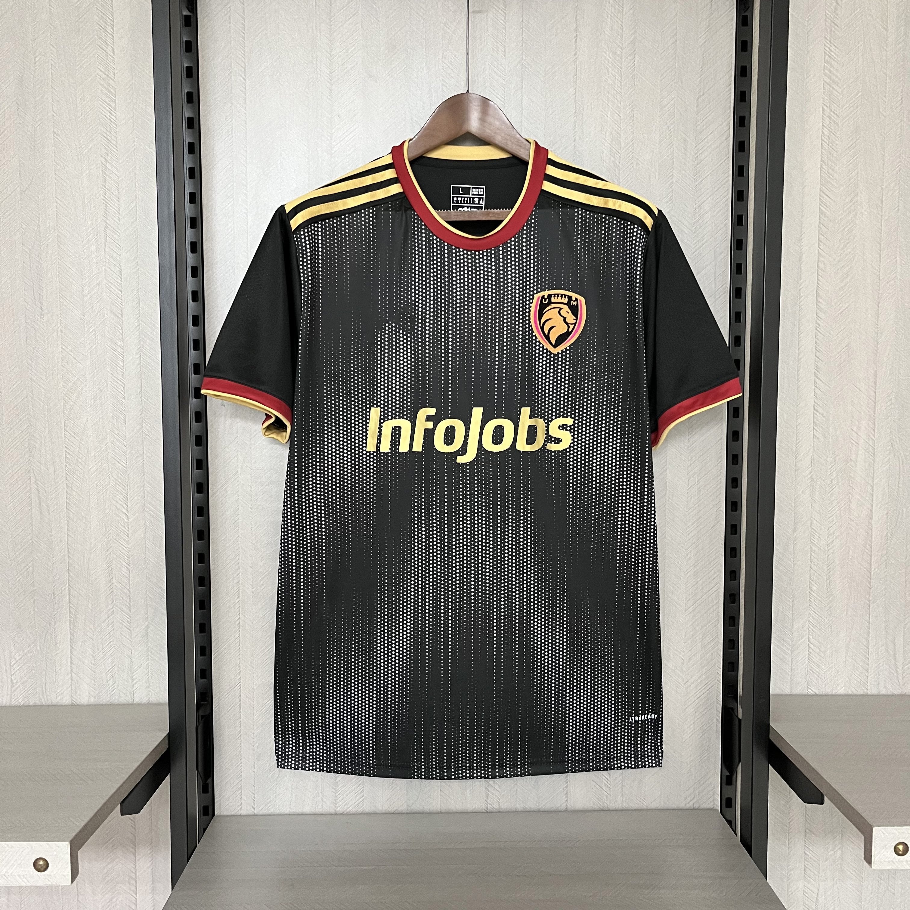 2024-25 Porcupine Team Black