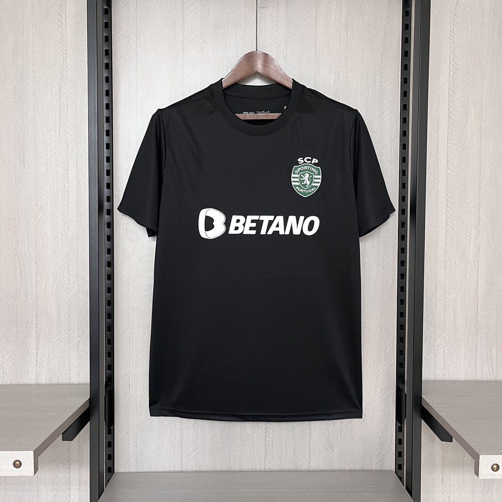 2024-25 Sporting Lisbon 4 away