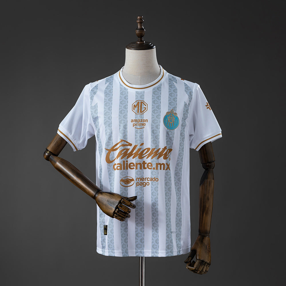 2026-27 Chivas Versión Especial Aficionado Blanca