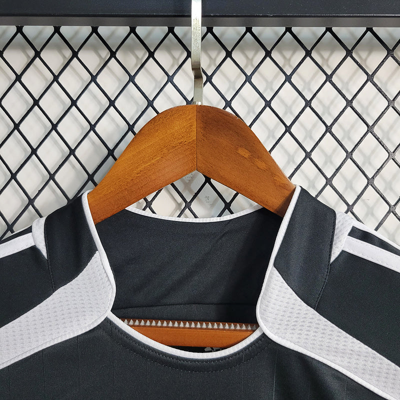 2006-07 Real Madrid Away Retro