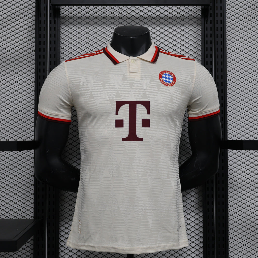 2024-25 Bayern Munich Third Away Player