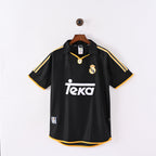 Retro de visitante del Real Madrid 1998-99