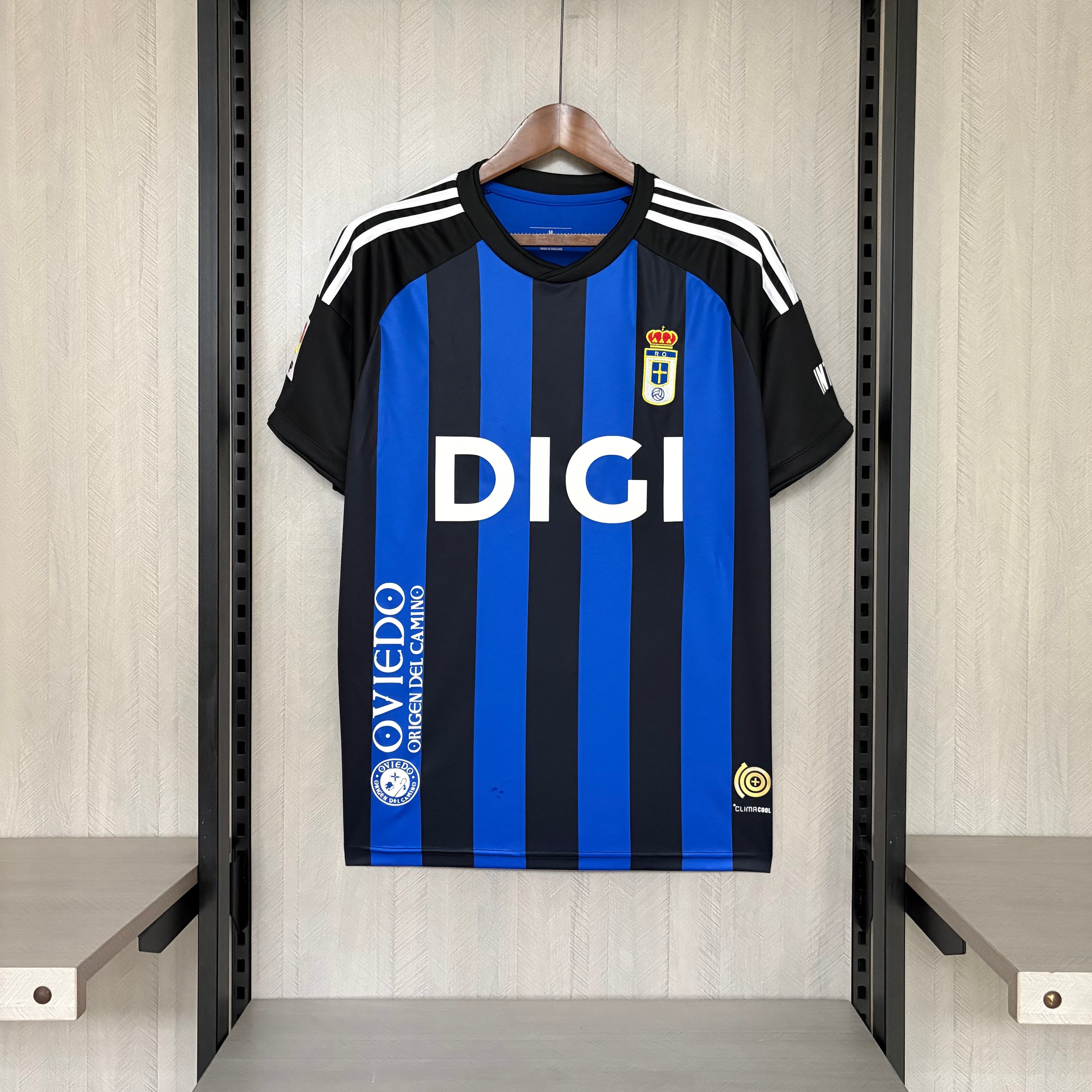 2026-27 Real Oviedo Heimtrikot Fan-Version