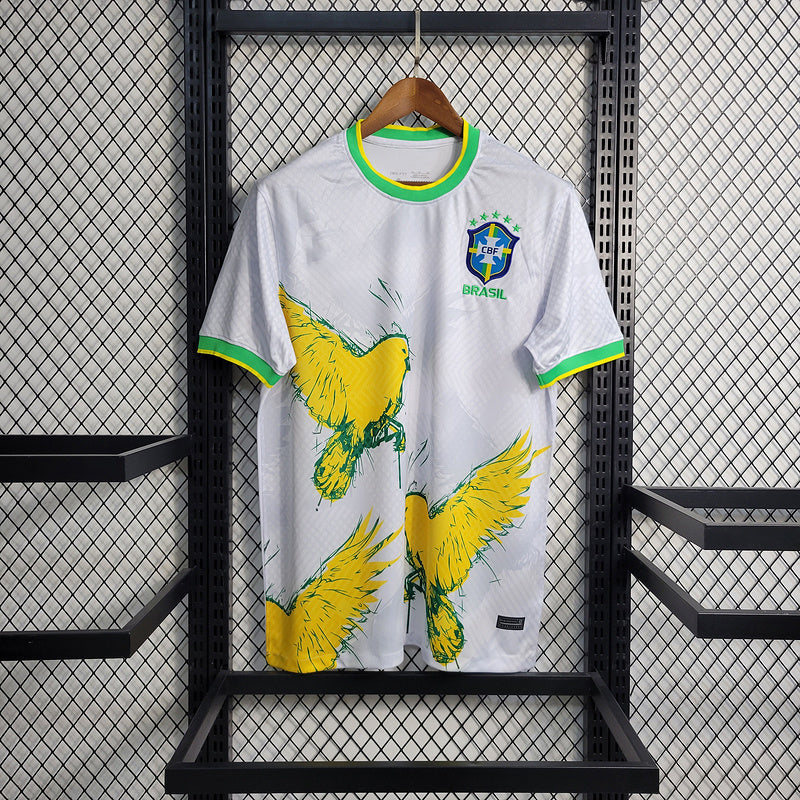 2022-23 Brazil White Pigeon Special Edition Size