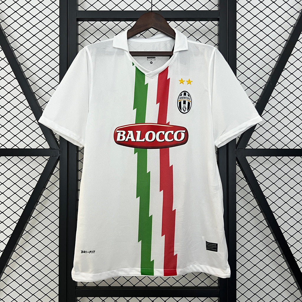 2010-11 Juventus Away Retro