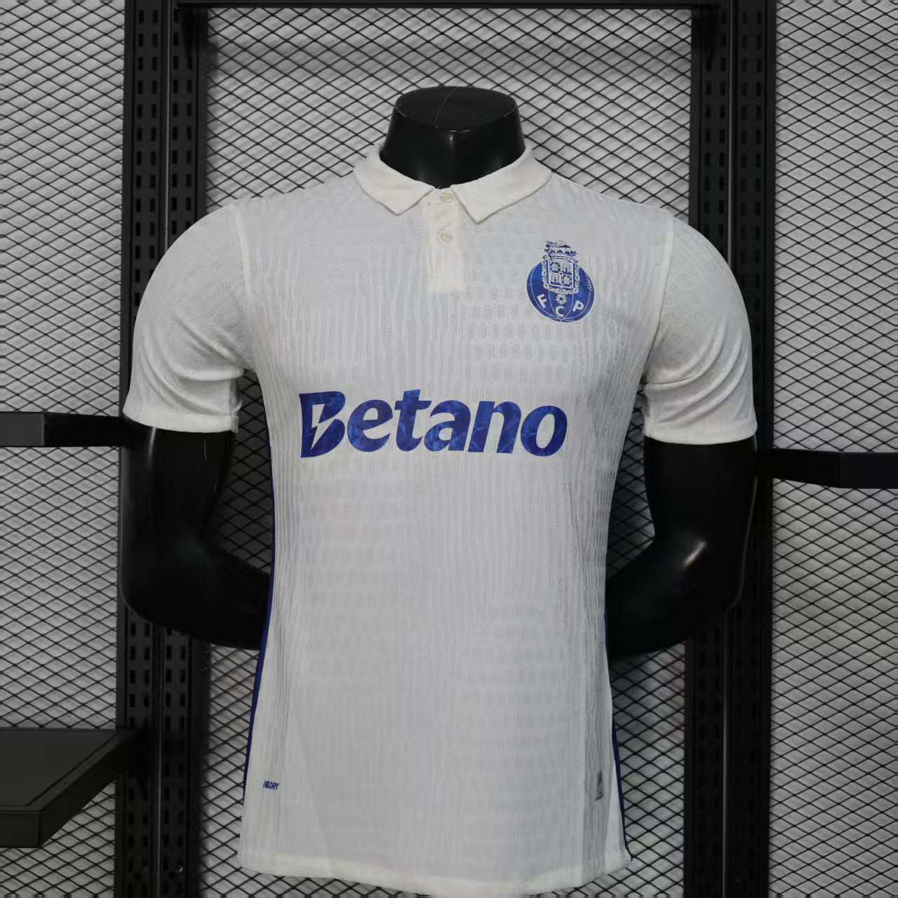 2025-26 Porto Special White Player