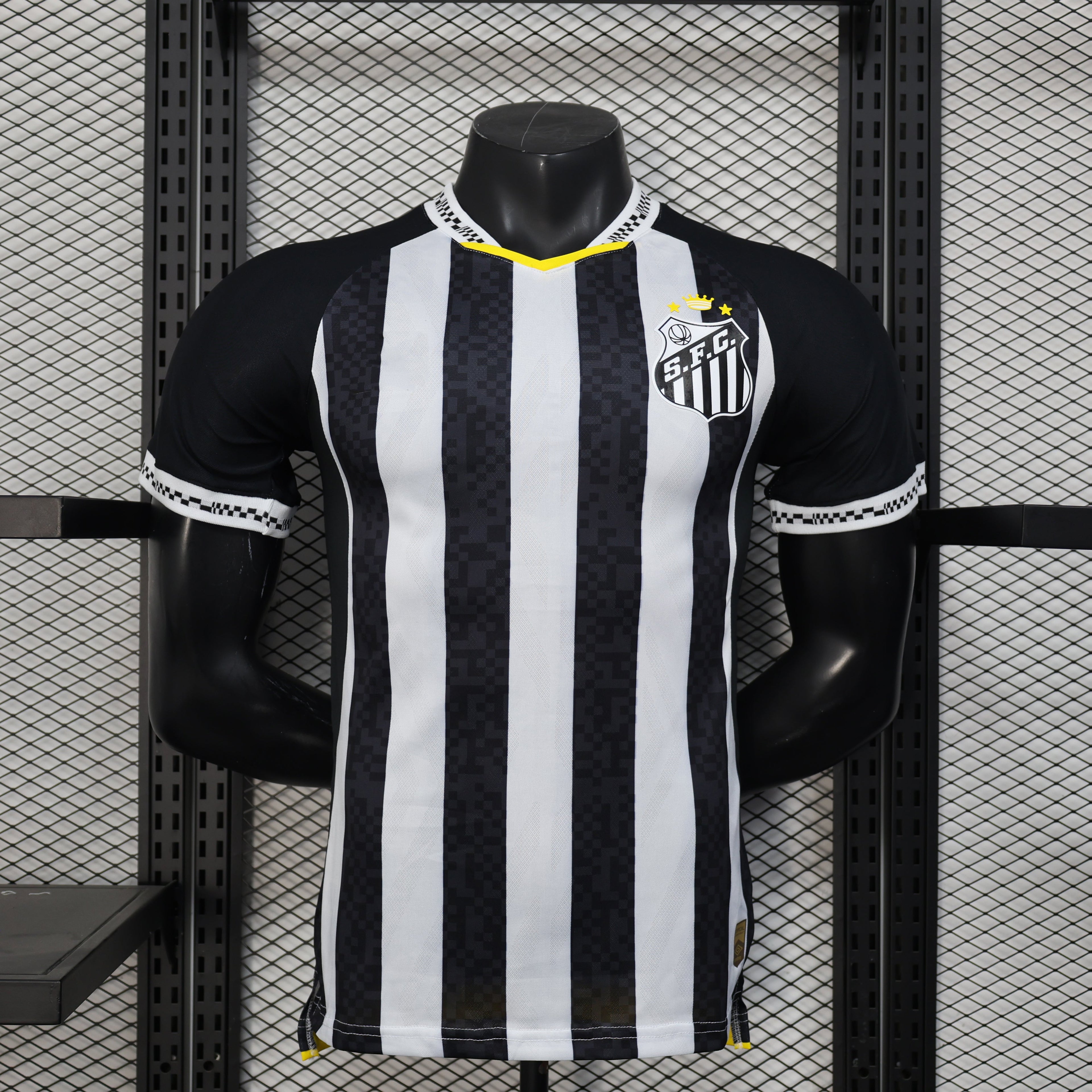 2025-26 Santos Away Player