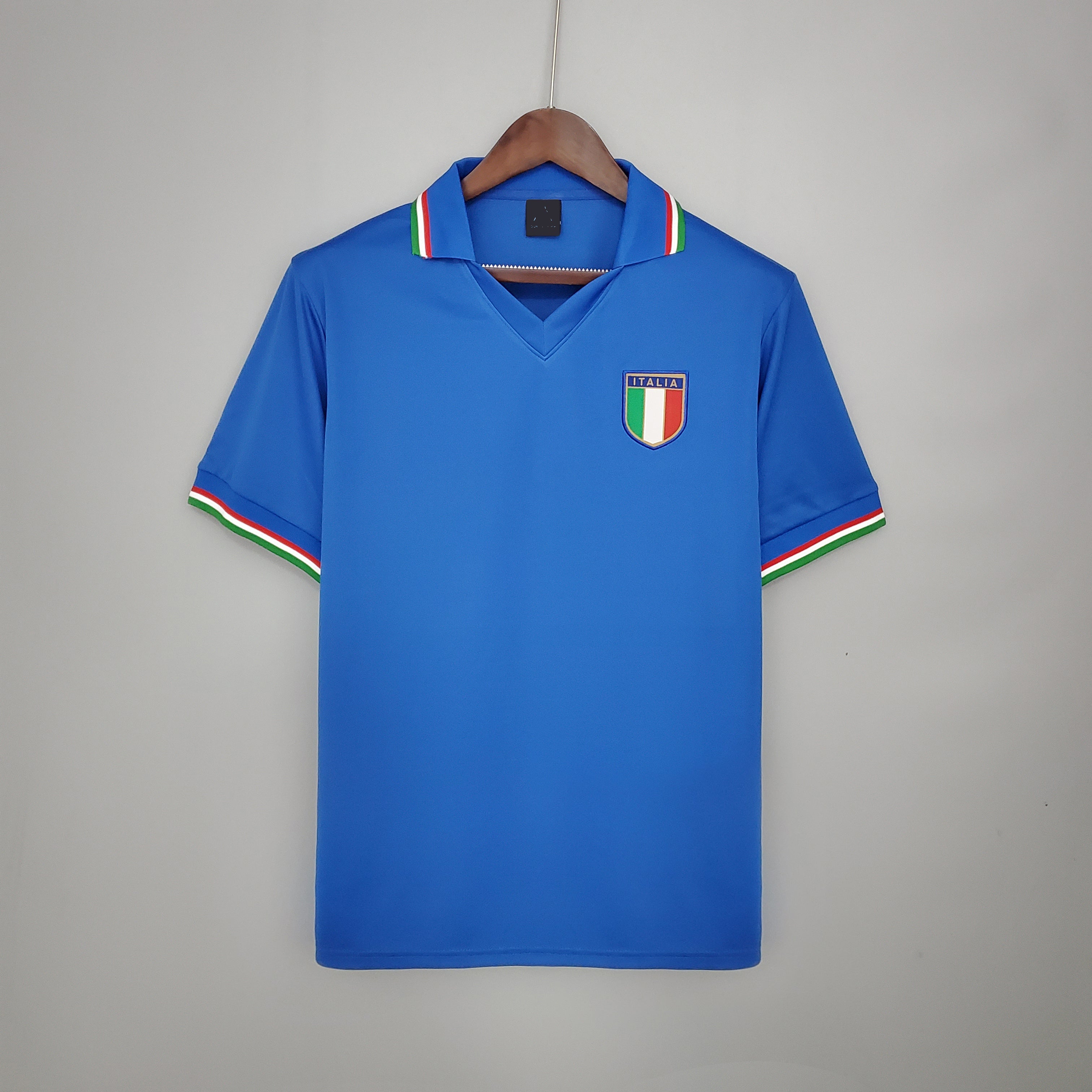 Italy 1982 home Retro