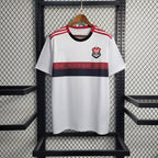 Retro de visitante del Flamengo 2019-20