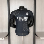 Edición 2024-25 Real Madrid Y3 Black Rose Versión de jugador
