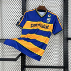 Retro local de Parma 2002-03