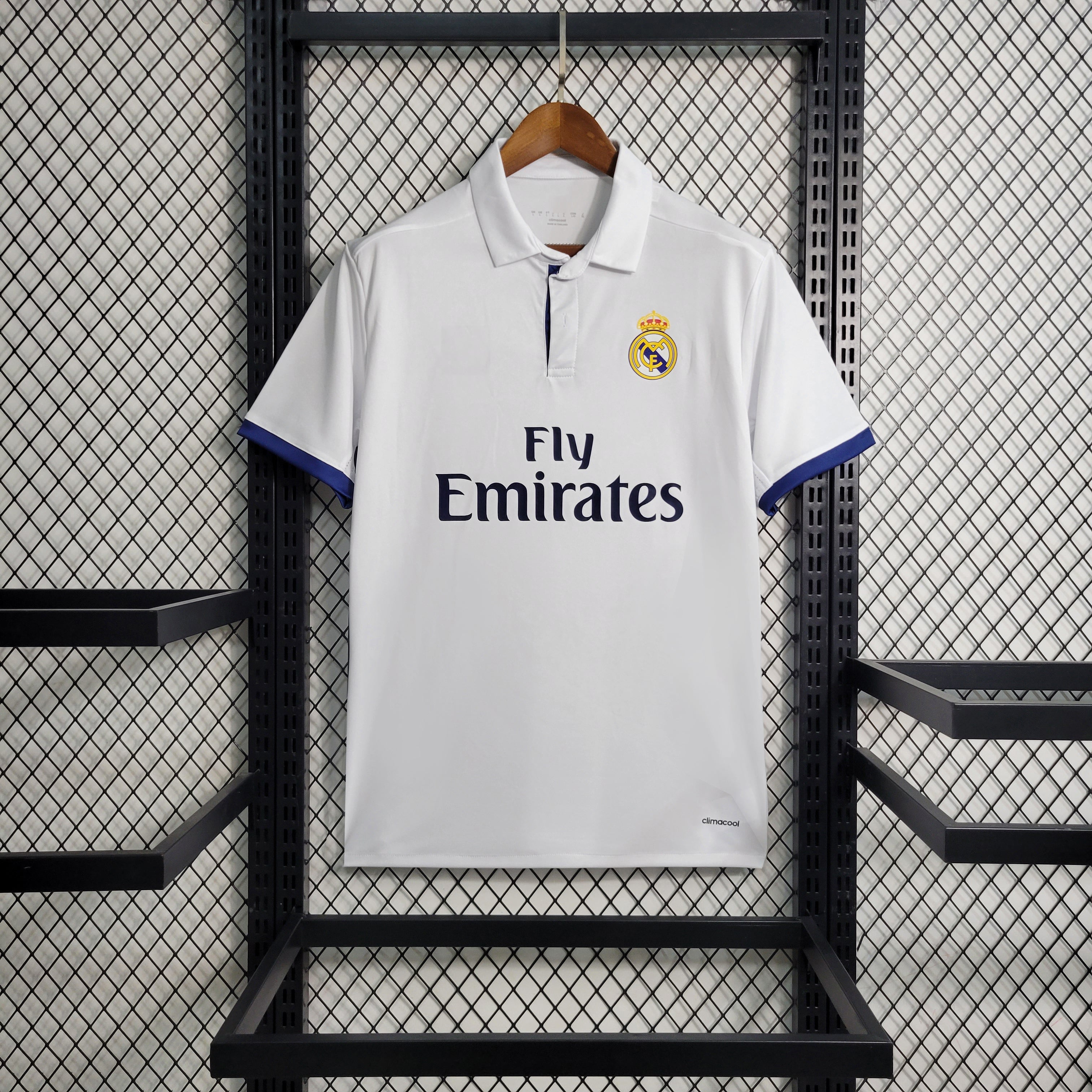 2016-17 Real Madrid Main Retro