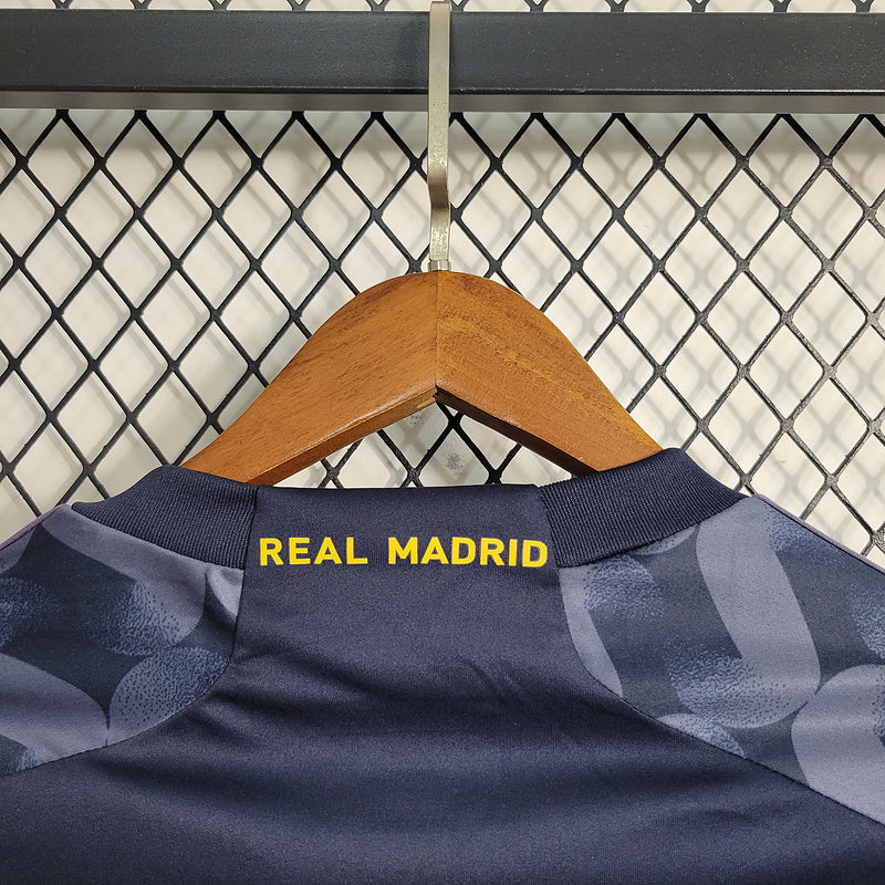 2023-24 Real Madrid away size
