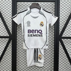 Camiseta retro local del Real Madrid 2006-07 para niños de 16 a 28 años