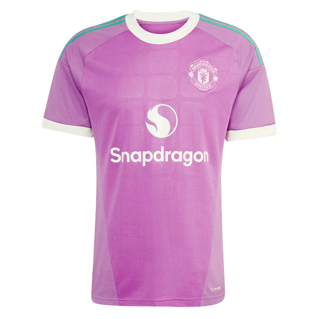 2026-27 Manchester United Pink Goalkeeper Fan Version