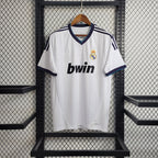 Retro de local del Real Madrid 2012-13