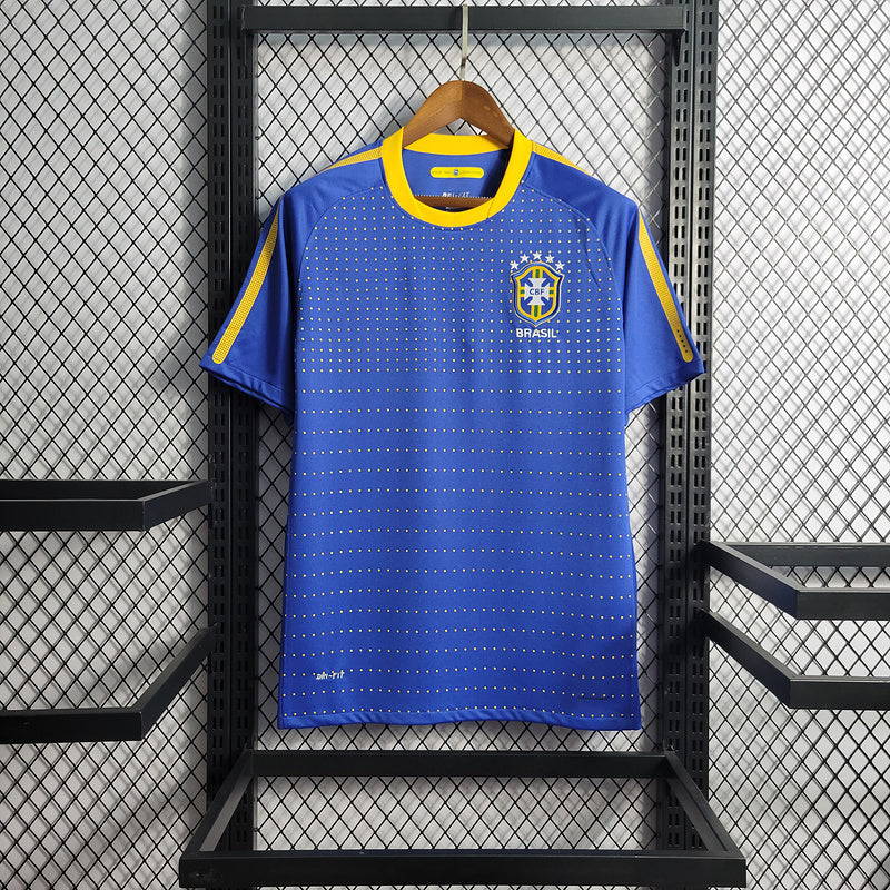 2010 Brazil away Retro
