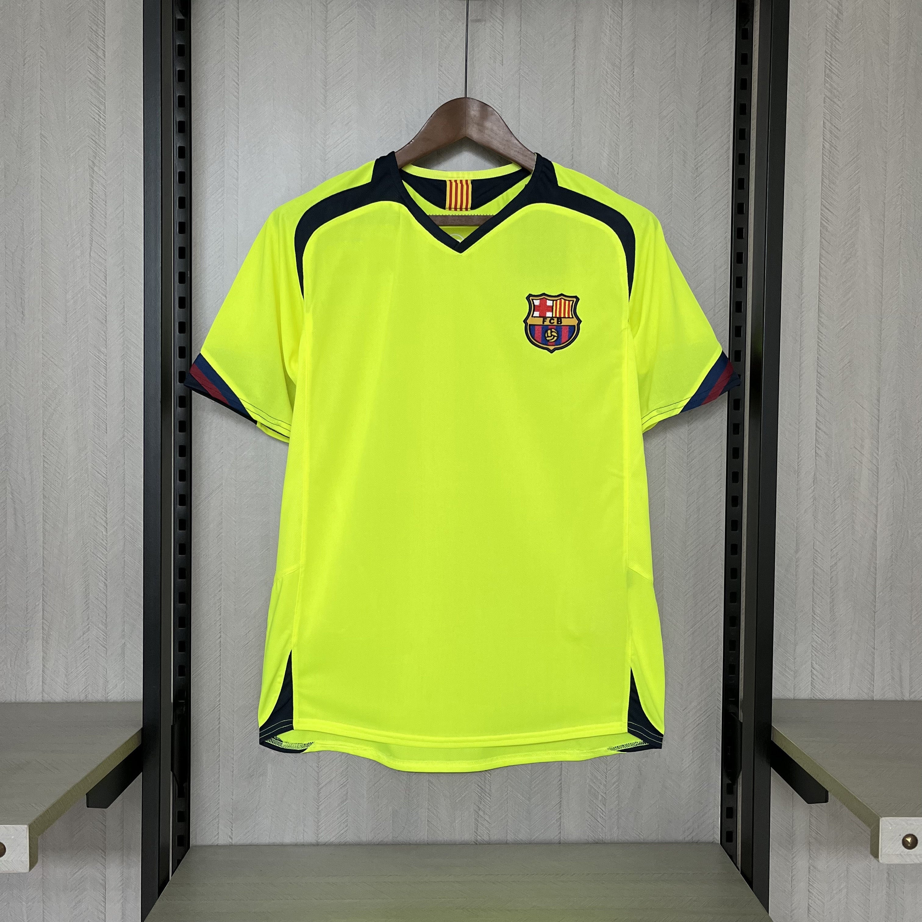 2005-06 Barcelona Away Retro