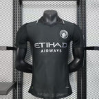 Manchester City Special Polo 2025-26, schwarze Spielerversion