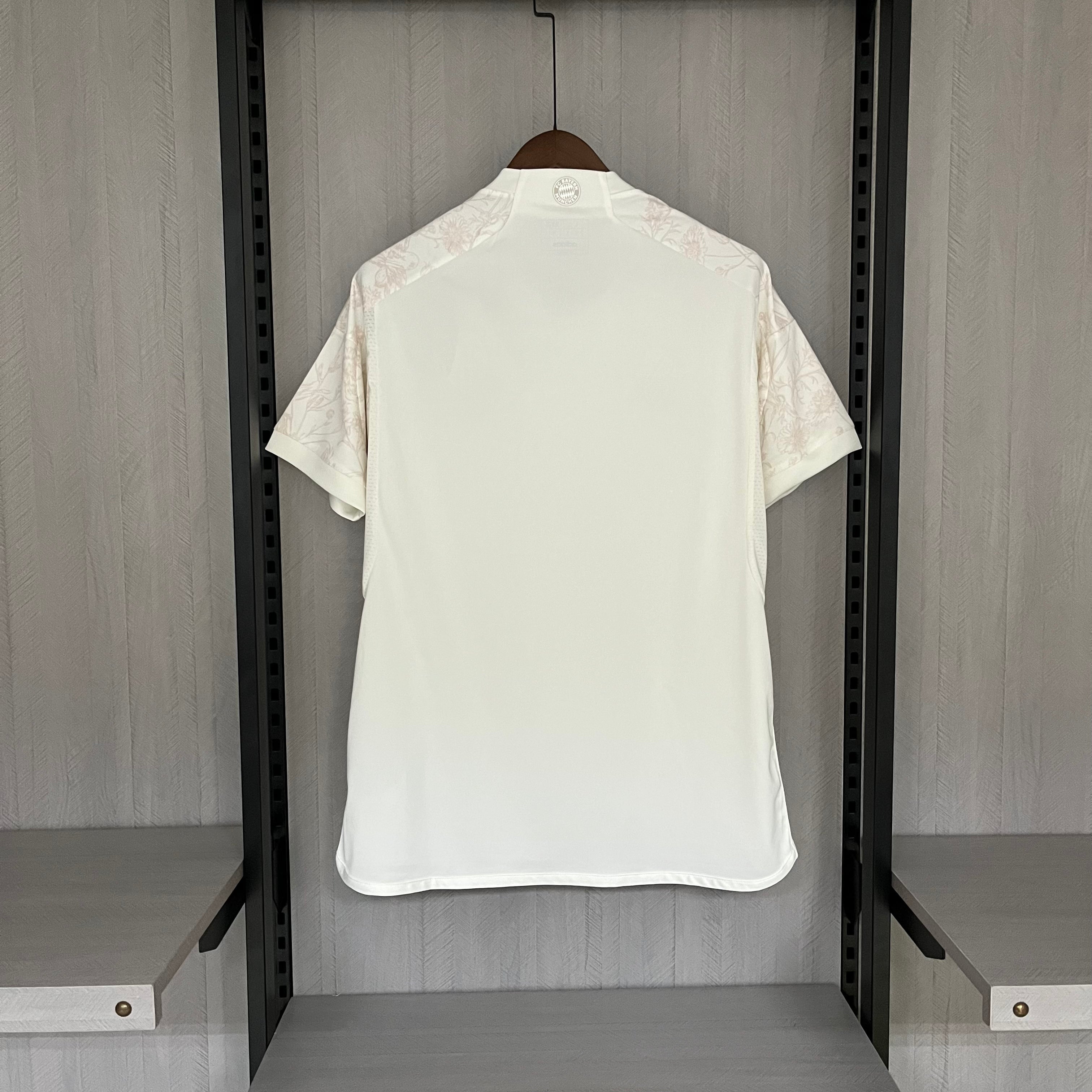 2023-24 Bayern Munich Second away game