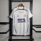 Retro de local del Real Madrid 2006-07