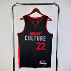 NBA 2024-25 Miami Heat City Edition Nr. 22 BUTLER