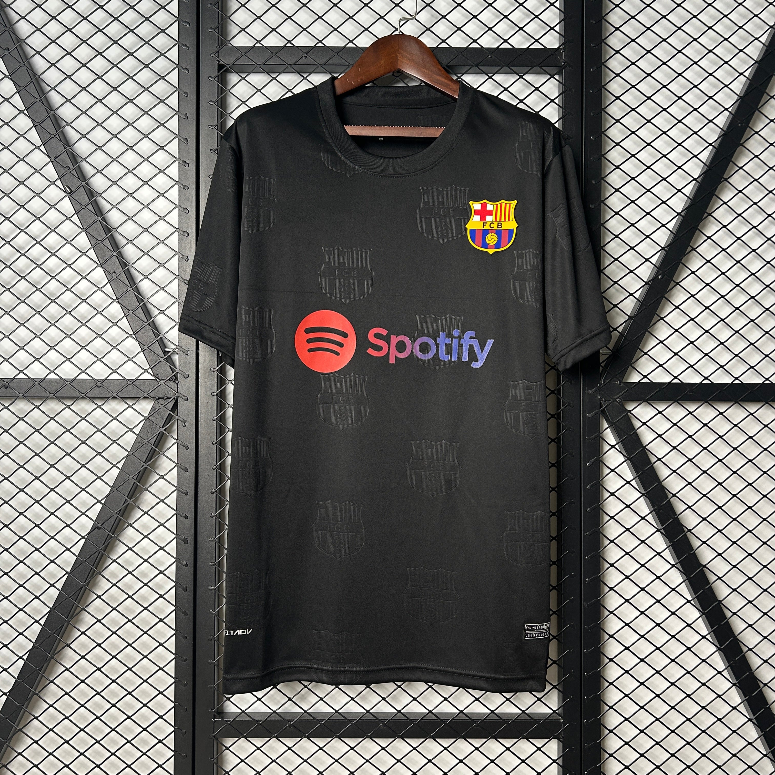 2025-26 Barcelona Speicl Size