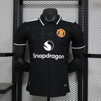 Versión especial del jugador del Manchester United 2024-25