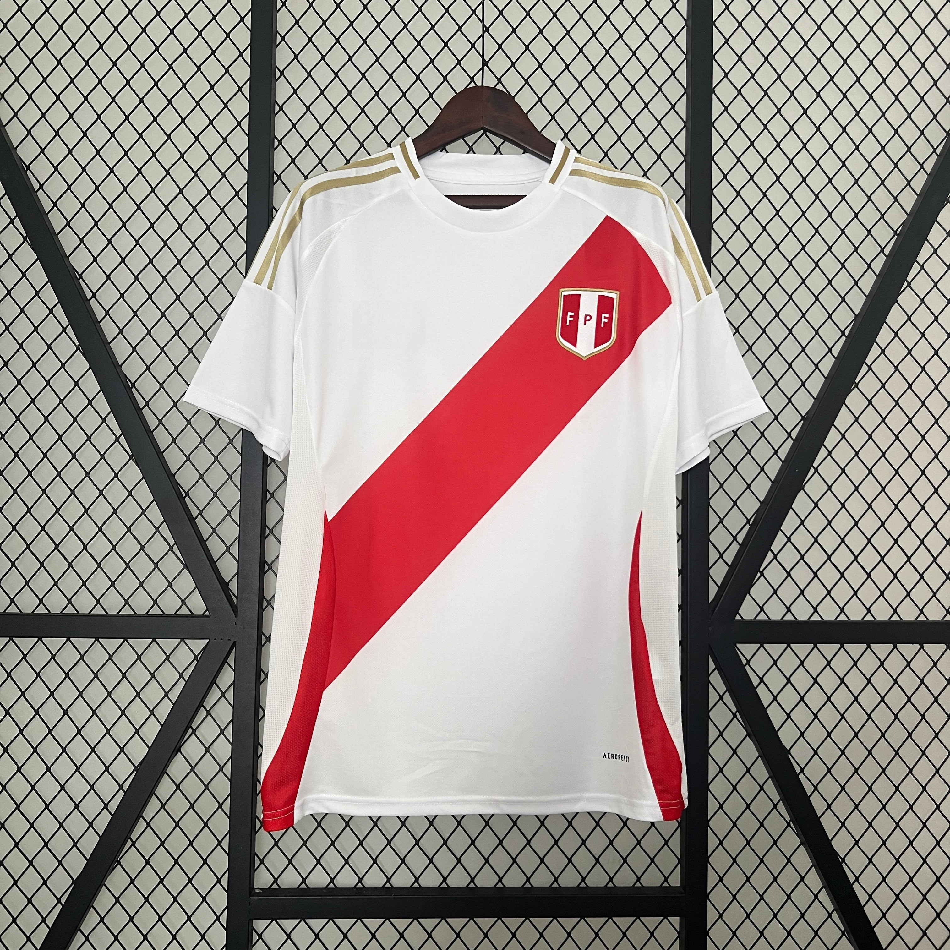2024-25 Peru Home