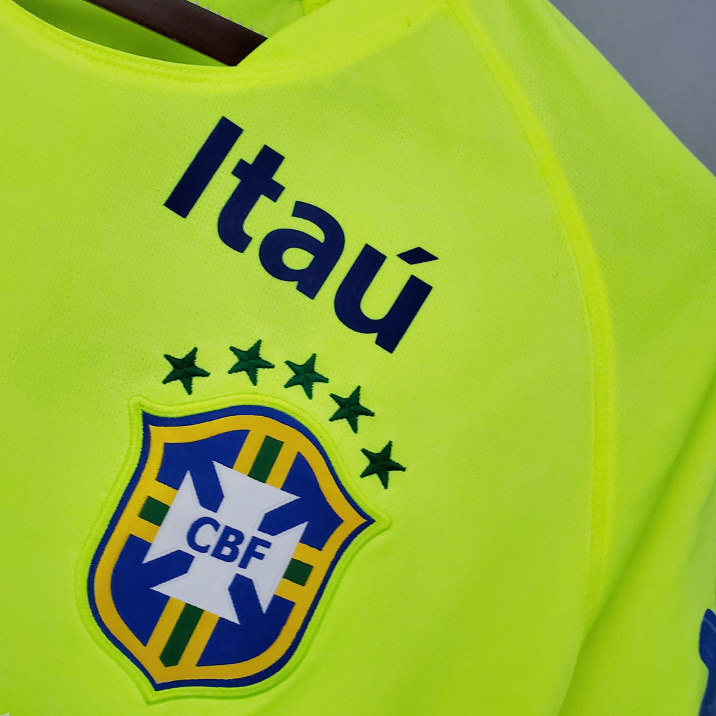 Brazil Pre-match fluorescent green