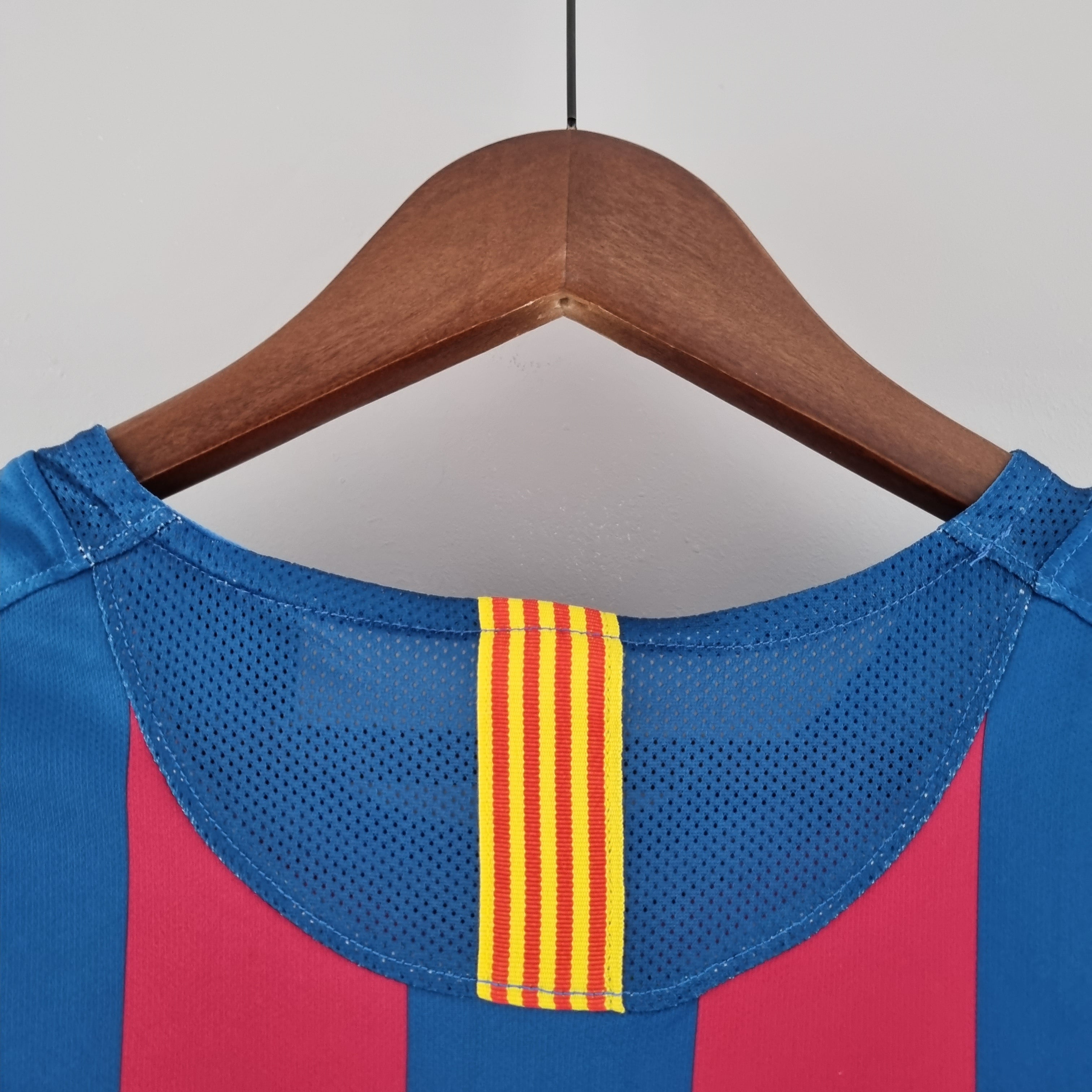 2005-06 Barcelona home Long Sleeve