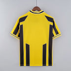 Retro de visitante del tercer partido de la Lazio 1998-00