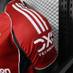 Versión de jugador local del Manchester United 2025-26