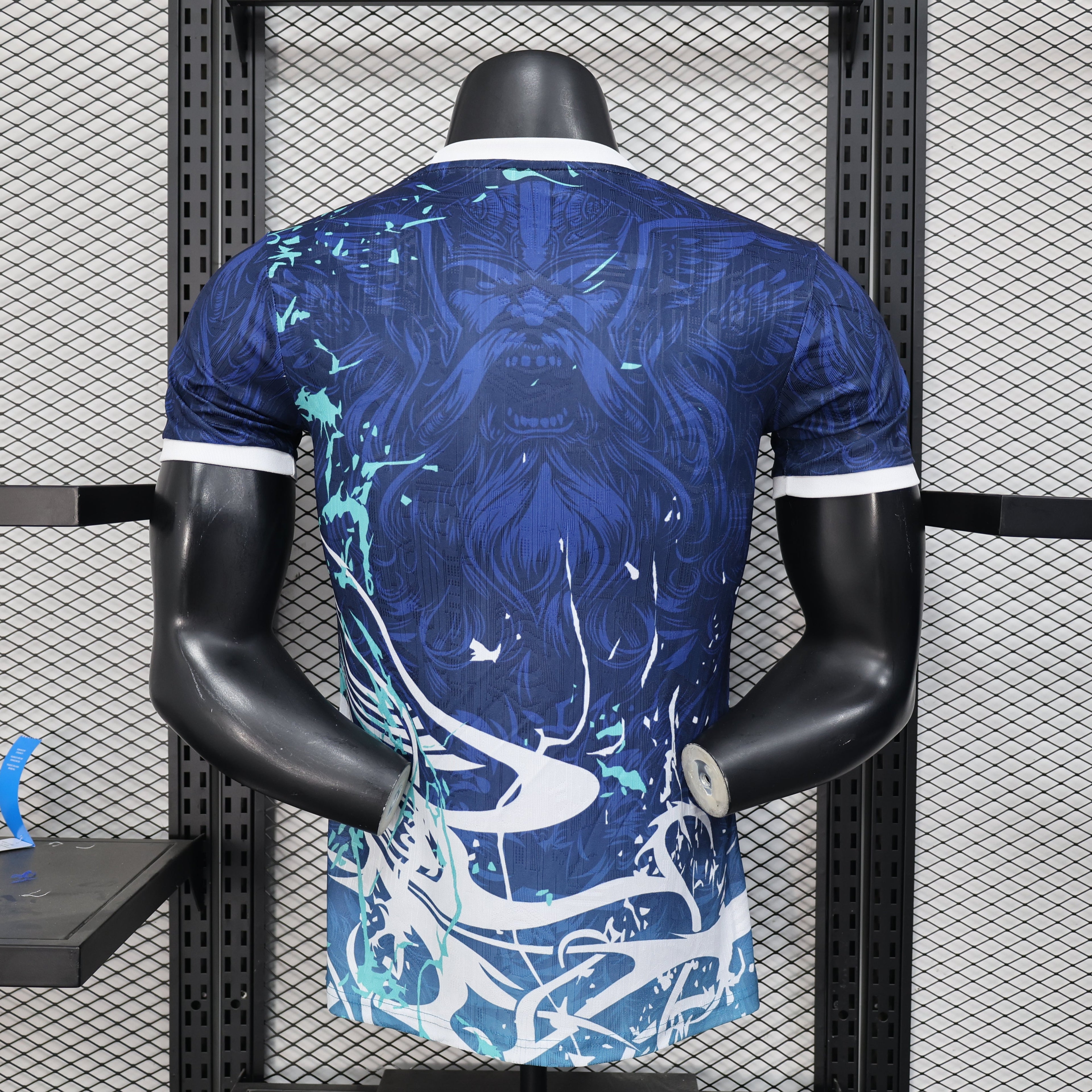 2025-26 Real Madrid Special Player Size