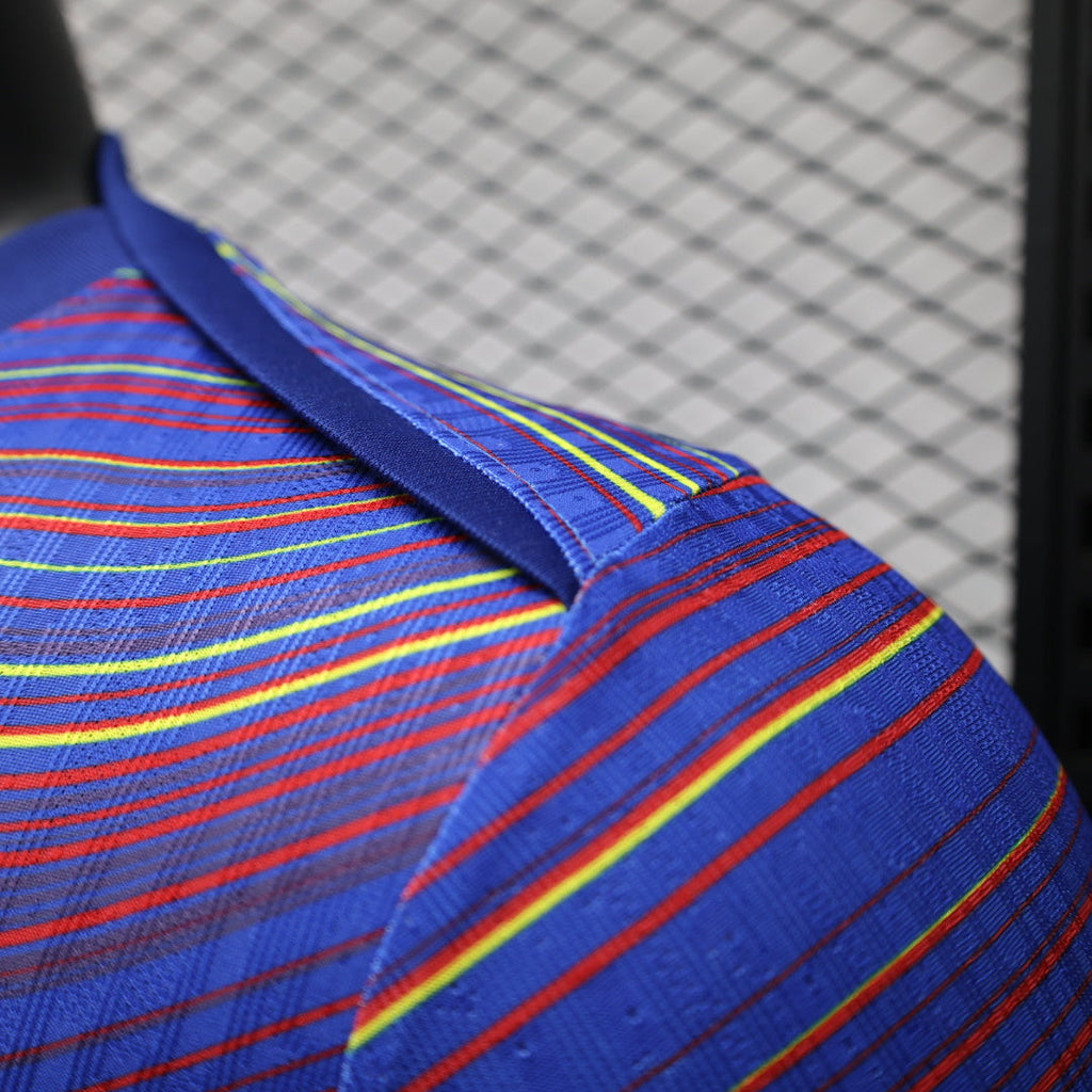 2025-26 Barcelona Colored Lines Player