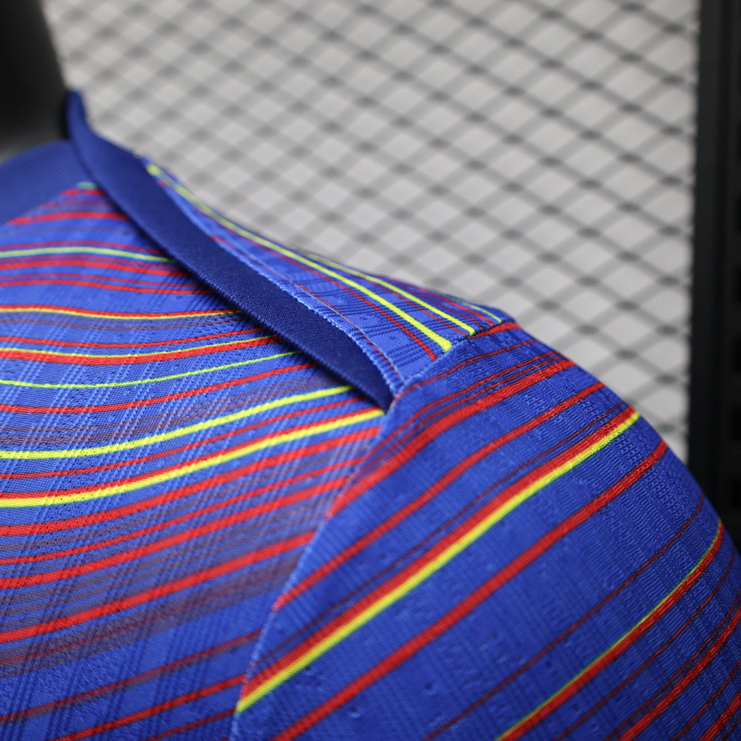 2025-26 Barcelona Colored Lines Player