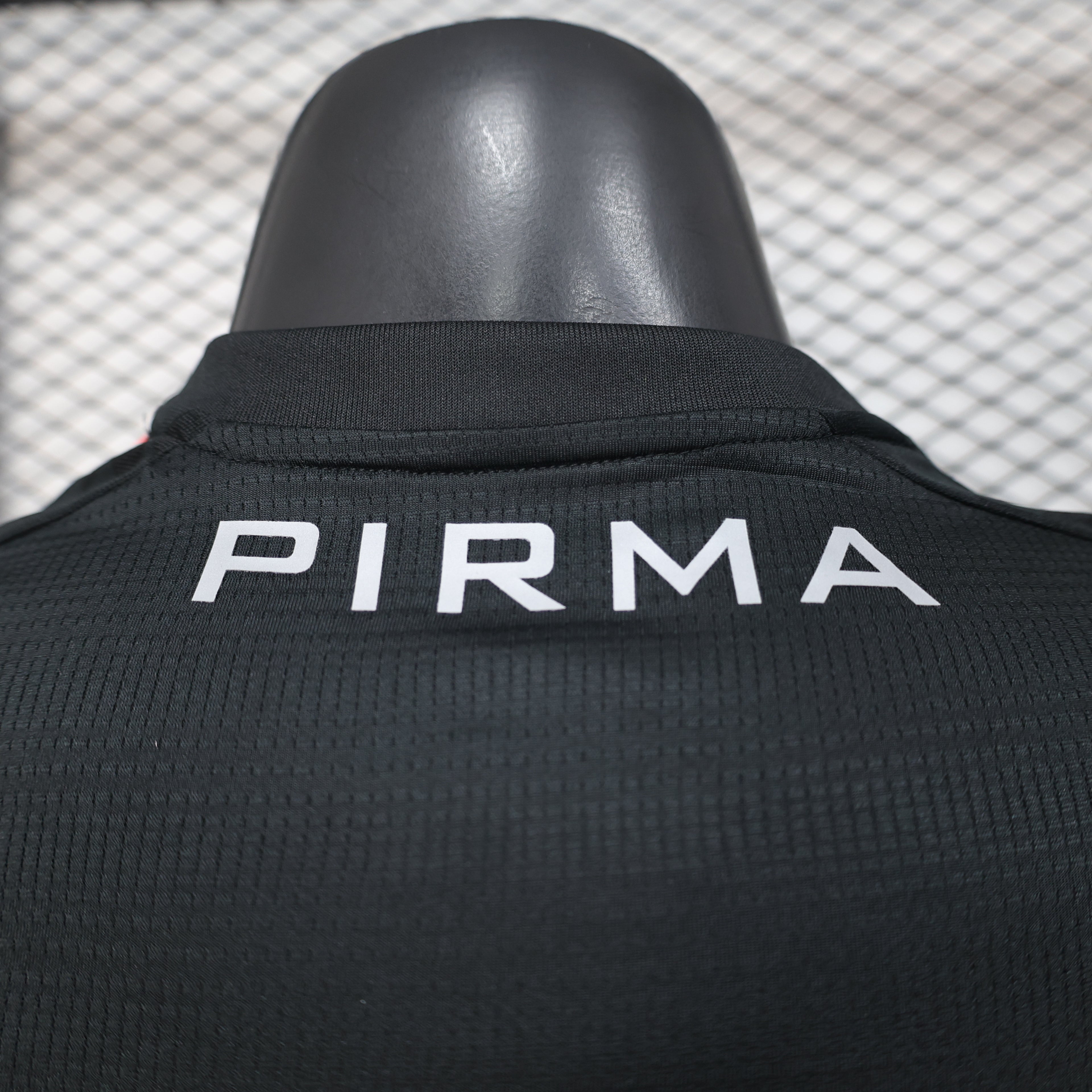 Versión especial para jugadores de Blue Cross Black 2026-27