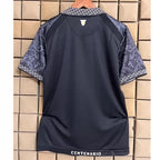 Versión especial para abanico Ecuador Black 2025-26