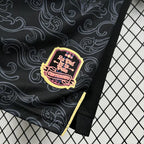 Versión especial para abanico Ecuador Black 2025-26