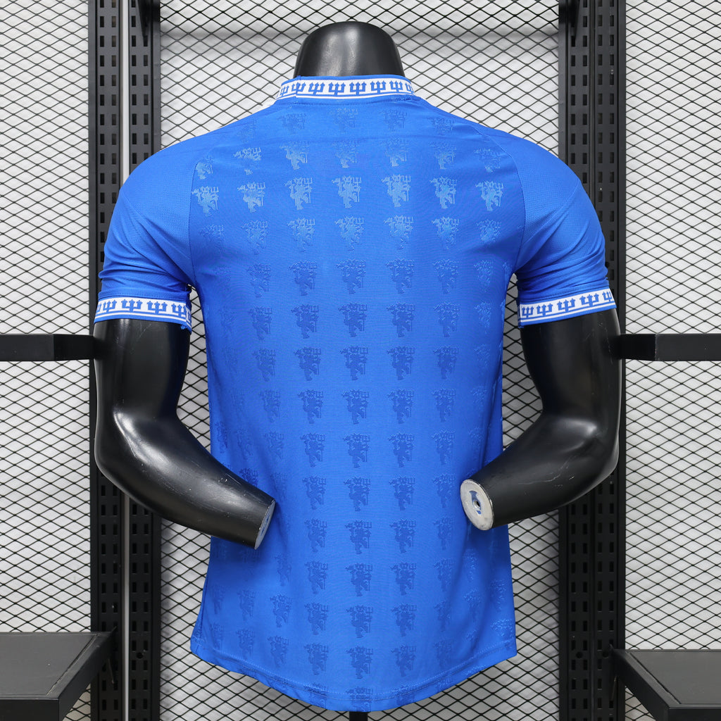 Versión Especial de Jugador Azul del Manchester United 2026-27