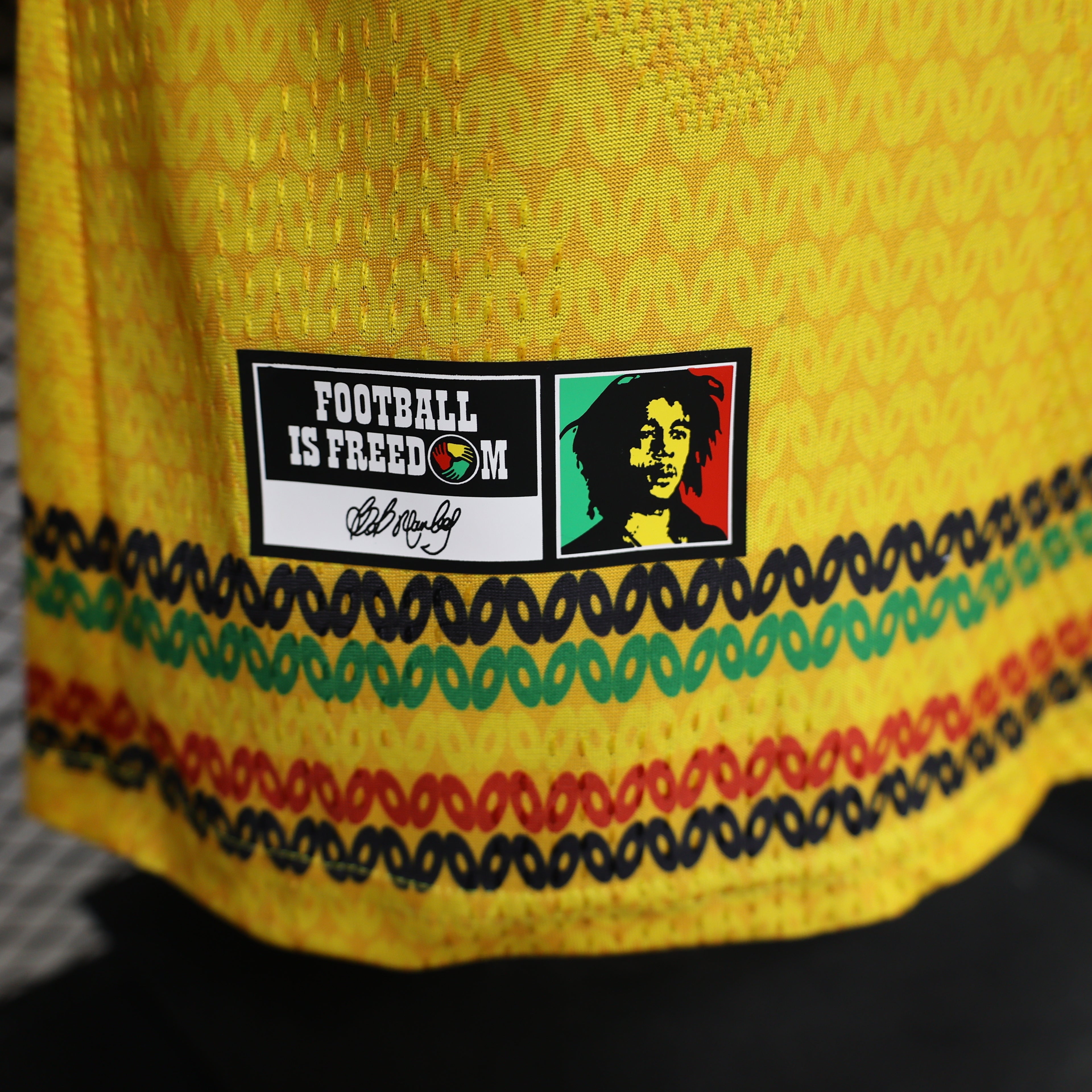 2026-27 Jamaika Heim Trikot Spielerversion