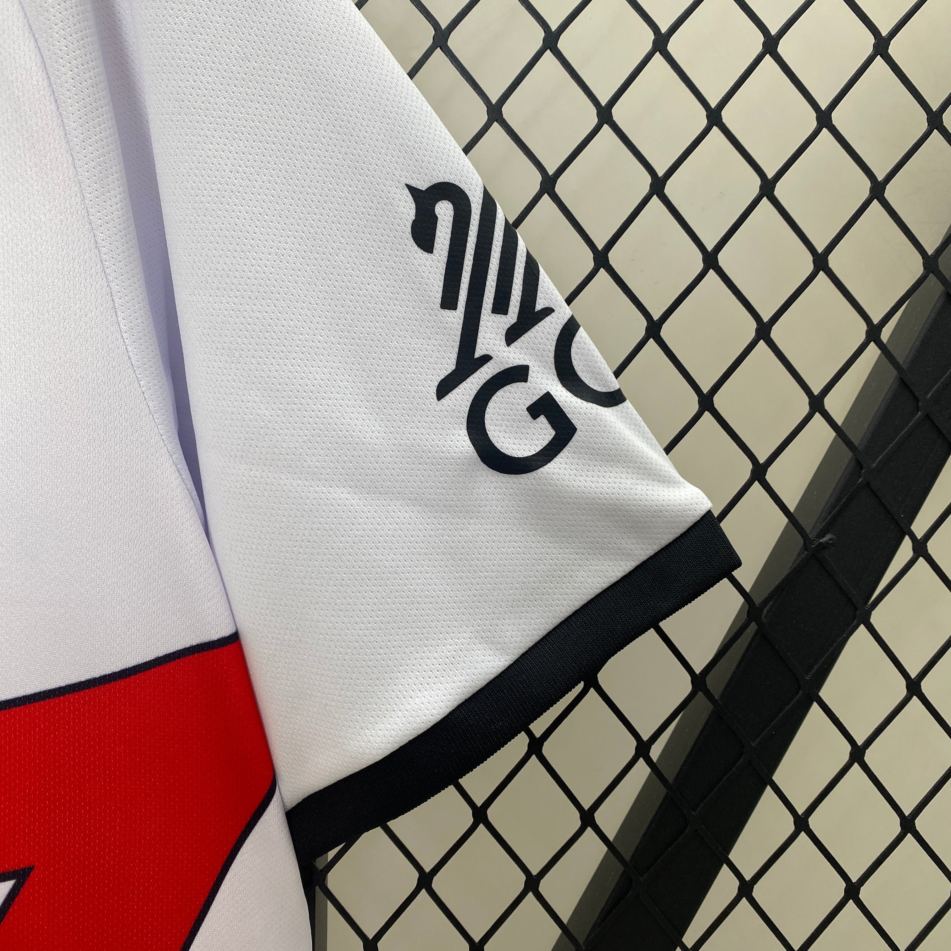 2024-25 Rayo Vallecano Home