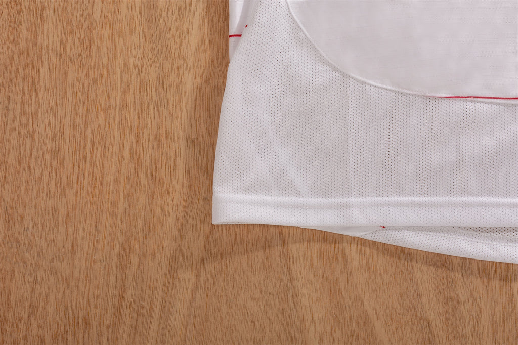 2004-06 Manchester United Away Retro