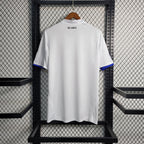 Retro de local del Real Madrid 2010-11