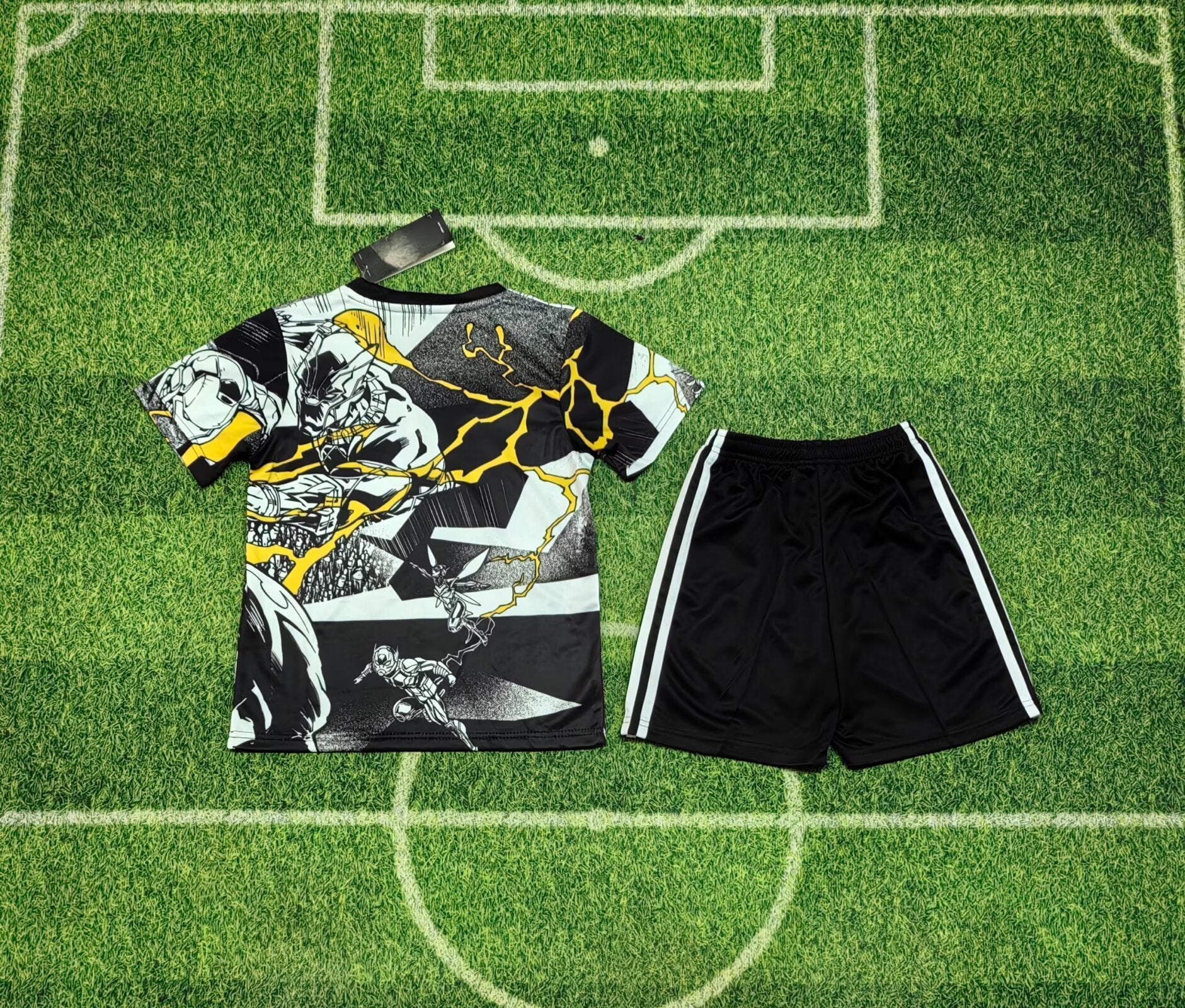 2025-26 Real Madrid Marvel Special KIDS 16-28